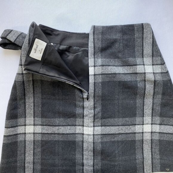 ARITZIA WILFRED GREY PLAID WRAP FRONT TIE WOOL CASHMERE BLEND MINI SKIRT - 0 - Picture 9 of 9